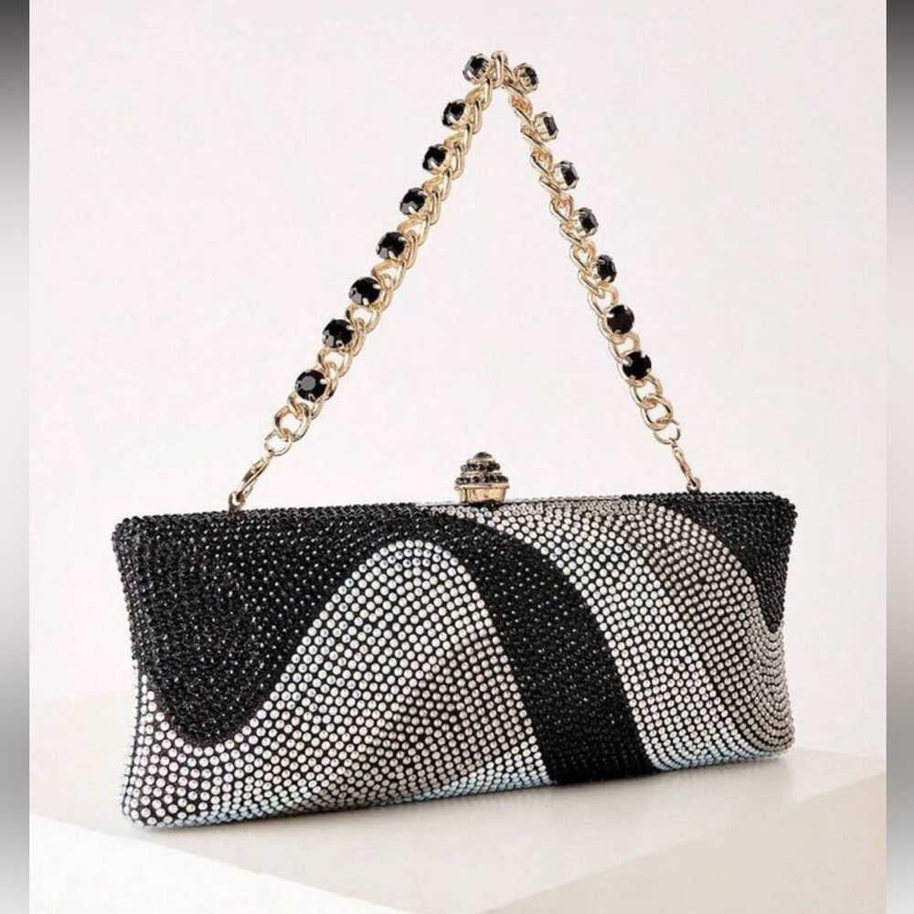 Black and Silver Crystal Evening Clutch - Picture 3 of 7